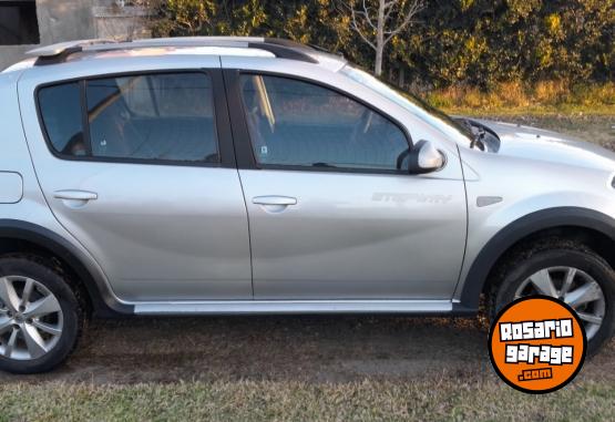 Autos - Renault Sandero stepway privilege 2013 GNC 210000Km - En Venta
