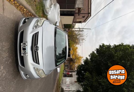Autos - Toyota Corolla 2010 Nafta 225000Km - En Venta