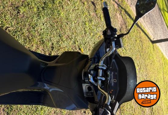 Motos - Honda Pcx 160 2024 Nafta 3500Km - En Venta