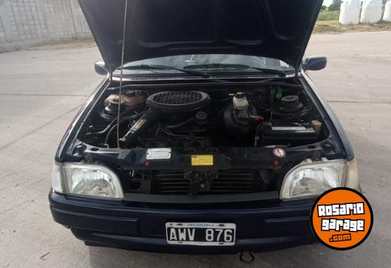 Autos - Ford Fiesta clx 1996 Nafta 225000Km - En Venta