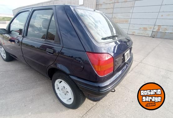 Autos - Ford Fiesta clx 1996 Nafta 225000Km - En Venta