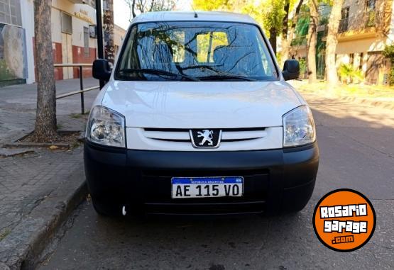 Utilitarios - Peugeot CONFORT HDI 92 2020 Diesel 70533Km - En Venta