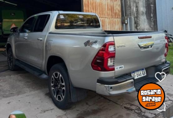 Camionetas - Toyota Hilux 2022 Diesel 200000Km - En Venta