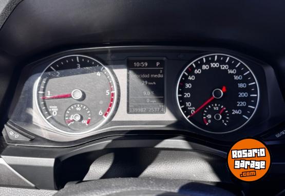 Camionetas - Volkswagen Amarok 4x2 DC Comfortline 2017 Diesel 139000Km - En Venta
