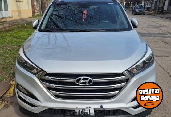 Camionetas - Hyundai TUCSON 2.0 4WD CRDI 2018 Diesel 126800Km - En Venta