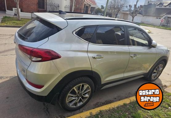 Camionetas - Hyundai TUCSON 2.0 4WD CRDI 2018 Diesel 126800Km - En Venta