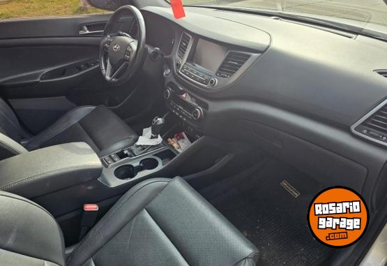 Camionetas - Hyundai TUCSON 2.0 4WD CRDI 2018 Diesel 126800Km - En Venta