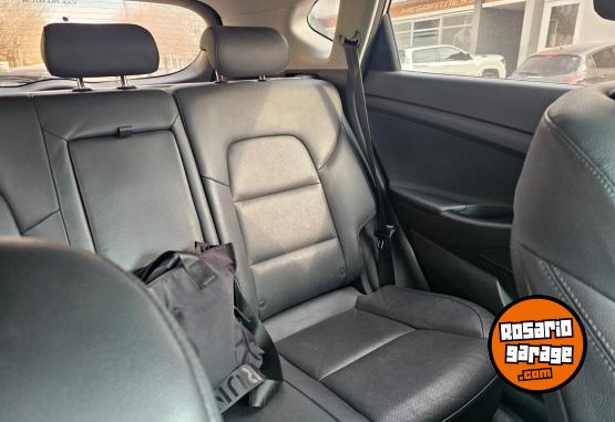 Camionetas - Hyundai TUCSON 2.0 4WD CRDI 2018 Diesel 126800Km - En Venta