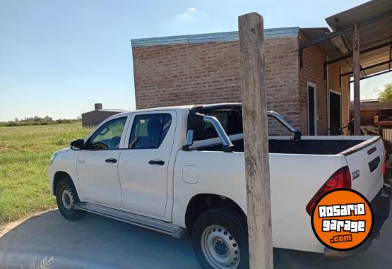 Camionetas - Toyota Hilux 2016 Diesel 320000Km - En Venta