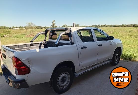 Camionetas - Toyota Hilux 2016 Diesel 320000Km - En Venta