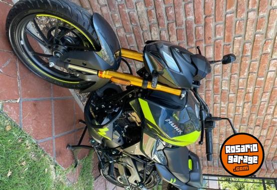 Motos - Hero Hunk 160r 4v 2025 Nafta 3500Km - En Venta