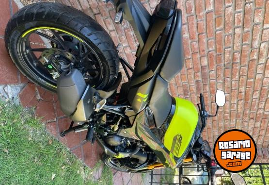 Motos - Hero Hunk 160r 4v 2025 Nafta 3500Km - En Venta