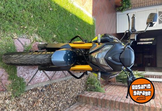 Motos - Hero Hunk 160r 4v 2025 Nafta 3500Km - En Venta