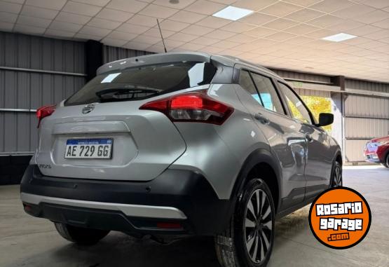 Autos - Nissan Kicks Advance CVT 2021 Nafta  - En Venta