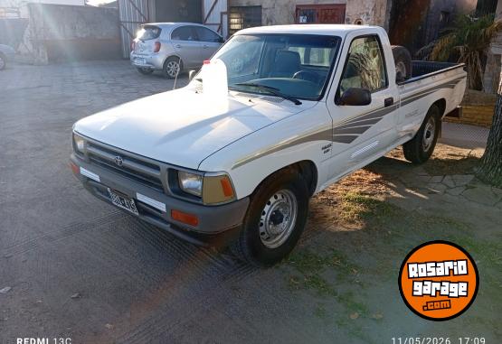 Camionetas - Toyota Hilux 2001 Diesel 487000Km - En Venta