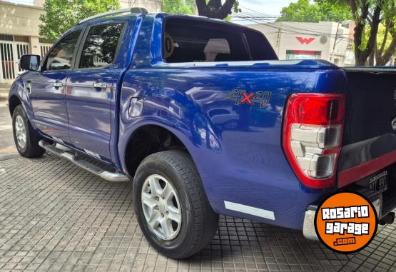 Camionetas - Ford Ranger limited permuto 2014 Diesel 198000Km - En Venta