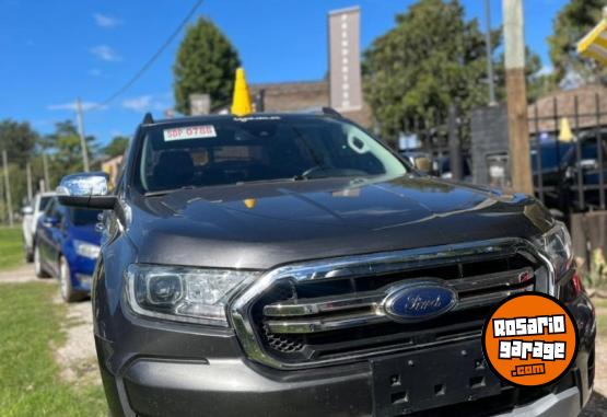 Camionetas - Ford Ranger DC 4X4 LTD AT 3.2L 2023 Diesel  - En Venta