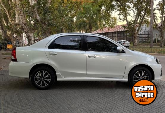 Autos - Toyota ETIOS 2022 Nafta 50000Km - En Venta