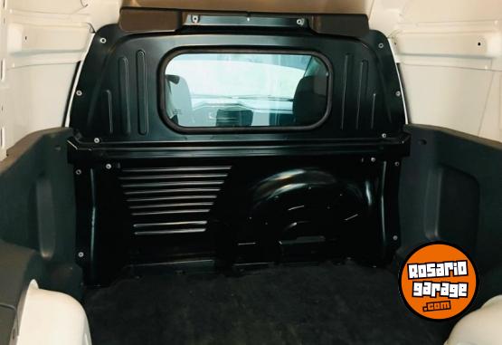 Utilitarios - Fiat FIORINO ENDURANCE 2025 Nafta 17000Km - En Venta