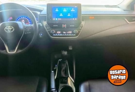 Autos - Toyota Corolla 2.0 SEG cvt 2022 Nafta 62000Km - En Venta