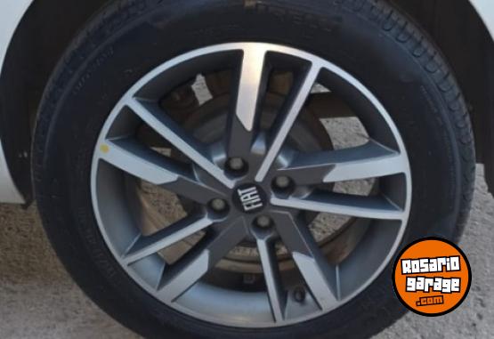 Autos - Fiat Cronos 2023 Nafta 40000Km - En Venta