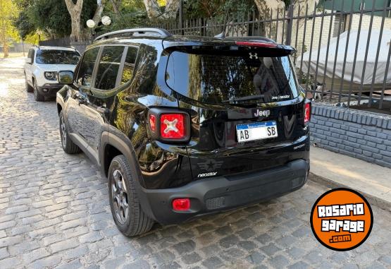 Camionetas - Jeep Renedade Sport Plus 2016 Nafta 35000Km - En Venta