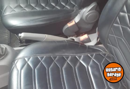Autos - Fiat Grand Siena 1.6 16V 2014 GNC 200000Km - En Venta