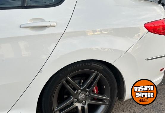 Accesorios para Autos - Vendo amortiguadores de 408 traseros y delantero deportivos en muy buen estado - En Venta