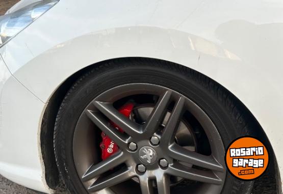 Accesorios para Autos - Vendo amortiguadores de 408 traseros y delantero deportivos en muy buen estado - En Venta