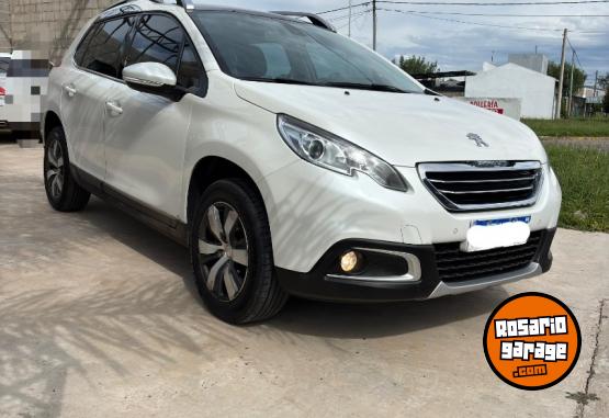 Autos - Peugeot 2008 feline 1.6 aspirado 2016 Nafta 105000Km - En Venta