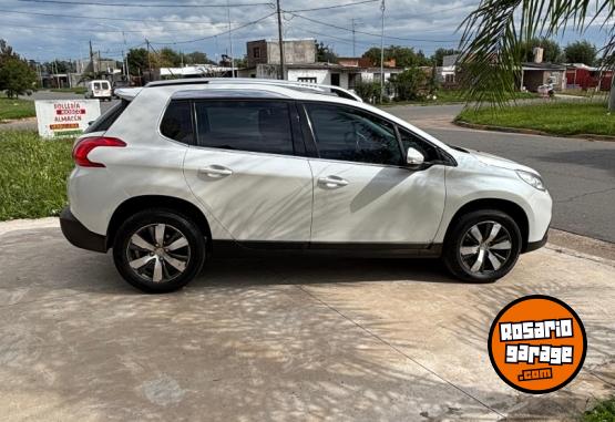 Autos - Peugeot 2008 feline 1.6 aspirado 2016 Nafta 105000Km - En Venta