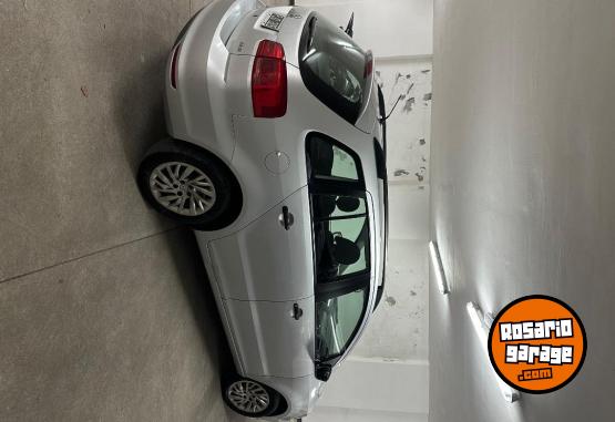 Autos - Volkswagen Suran 2016 Nafta 134000Km - En Venta