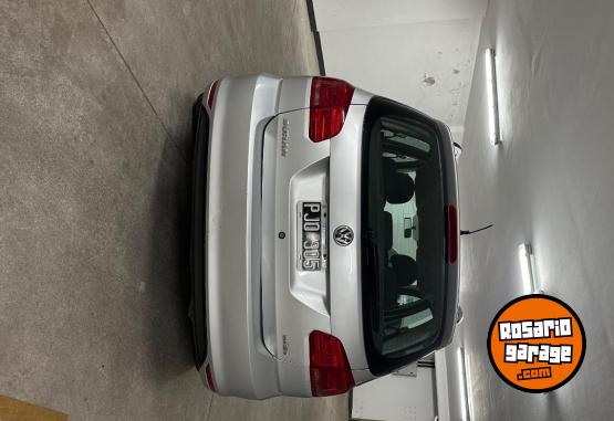 Autos - Volkswagen Suran 2016 Nafta 134000Km - En Venta