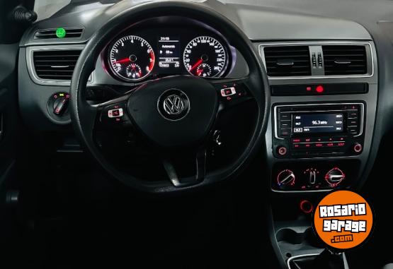 Autos - Volkswagen Suran 2016 Nafta 134000Km - En Venta