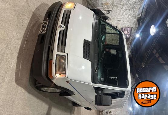 Utilitarios - Renault Trafic 1999 Diesel 1111Km - En Venta