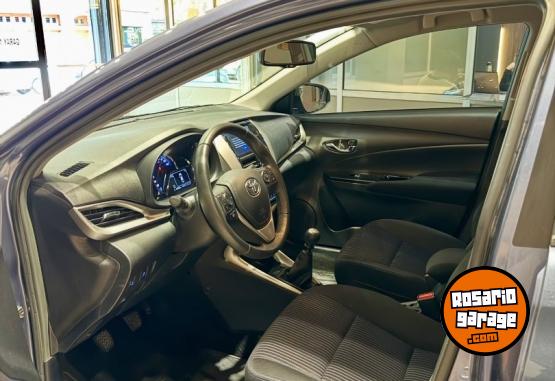 Autos - Toyota YARIS XLS 2021 Nafta 83000Km - En Venta