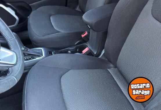 Camionetas - Jeep RENEGADE 1.8L SPORT AT6 2020 Nafta 40000Km - En Venta