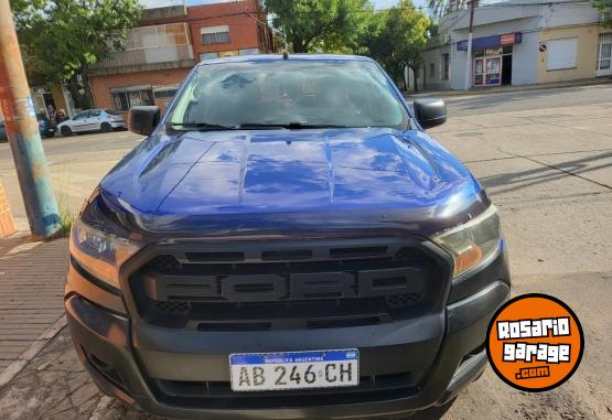 Camionetas - Ford Ranger XL 2.2 CABINA DOBL 2017 Diesel 132000Km - En Venta