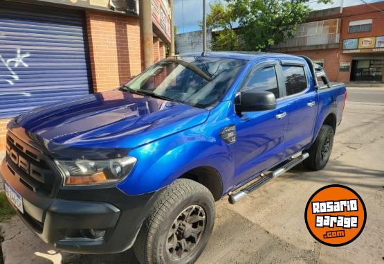Camionetas - Ford Ranger XL 2.2 CABINA DOBL 2017 Diesel 132000Km - En Venta