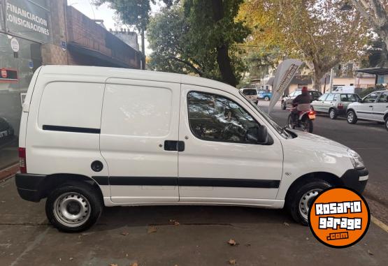 Utilitarios - Citroen Berlingo hdi 2021 Diesel - En Venta