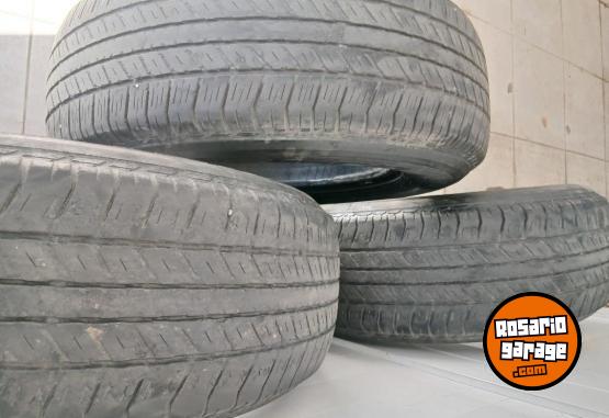 Accesorios para Autos - Cubiertas R17 - En Venta