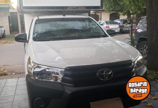Utilitarios - Toyota Hilux 2026 Nafta 0Km - En Venta