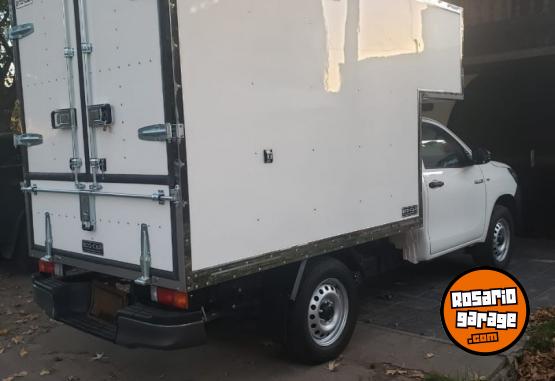 Utilitarios - Toyota Hilux 2026 Nafta 0Km - En Venta