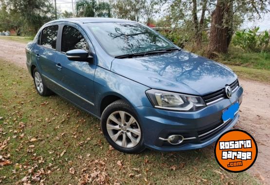 Autos - Volkswagen Voyage 2017 GNC 208000Km - En Venta