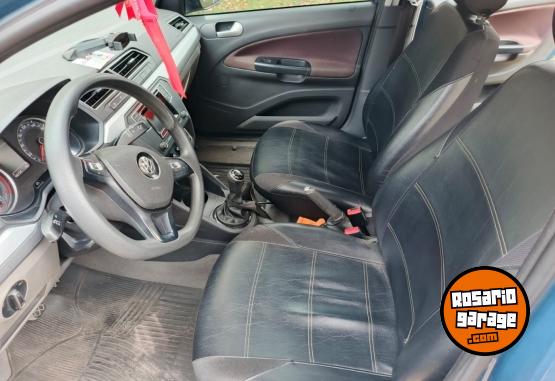 Autos - Volkswagen Voyage 2017 GNC 208000Km - En Venta