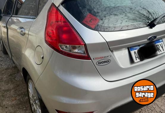 Autos - Ford Fiesta 1,6 L SE PowerShif 2016 Nafta 170200Km - En Venta