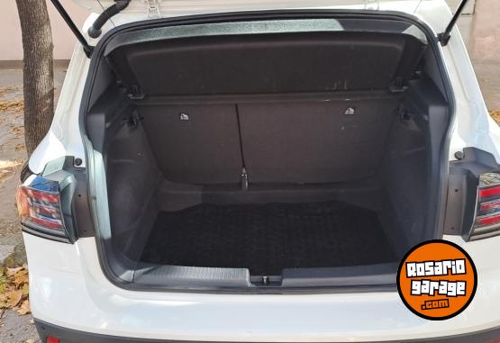 Autos - Volkswagen T-cross Trendline 170 TSI 2025 Nafta 9930Km - En Venta