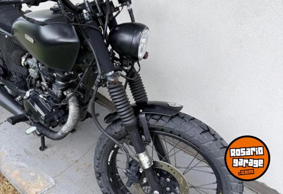 Motos - Honda Titan 2013 Nafta 7500Km - En Venta
