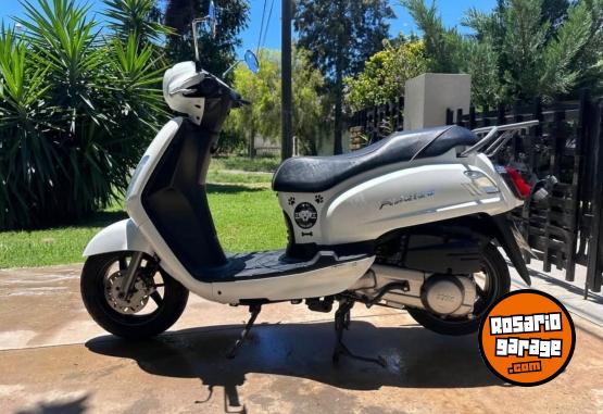 Motos - SYM FIDDLE II 2017 Nafta 4000Km - En Venta