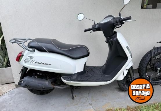 Motos - SYM FIDDLE II 2017 Nafta 4000Km - En Venta